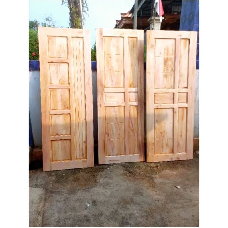 Pintu minimalis kayu jati