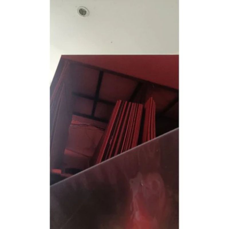 AKRILIK MIRROR / MIRROR AKRILIK LEMBARAN MERAH TEBAL 2MM UKURAN 122 X 183