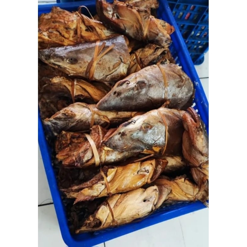 

Ikang Asap Mangut Kepala Manyung Jumbo 1 potong 500gr ( 1/2 Kg )