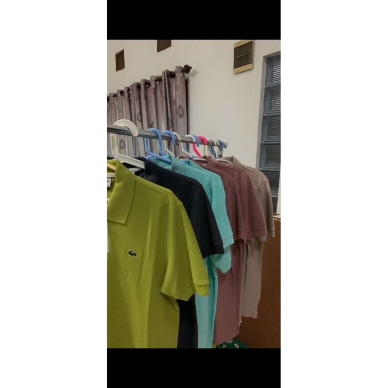 KAOS BERKERAH BAHAN KATUN PRIA WANITA