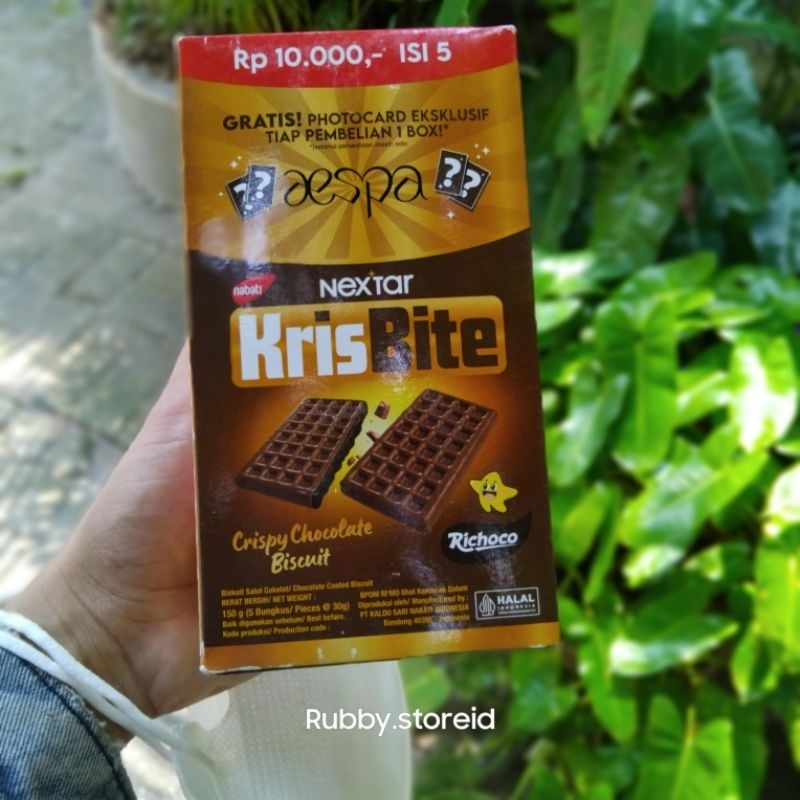 

Nabati KrisBite Nextar Richoco 150gr ( 5pcs / bungkus @30gr)
