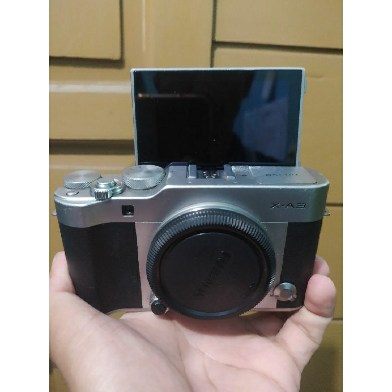 Fujifilm XA3 body only plus lensa kit