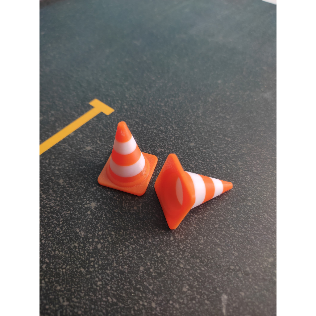 Miniatur cone kerucut Lalu Lintas