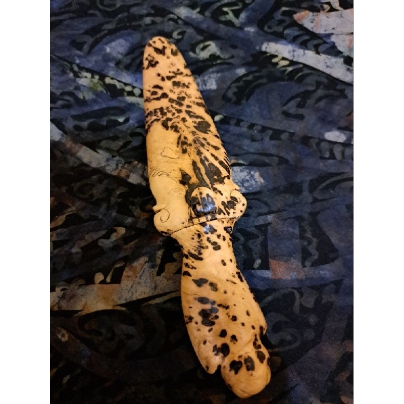 Kolektor Rare Pusaka MAJAPAHIT godong suruh sapit langka (GARANSI), dengan jagrak kayu menyerupai se