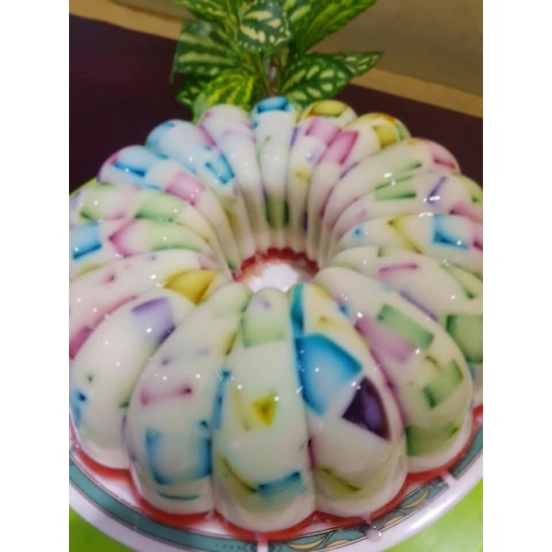 

Puding susu pelangi warna warni