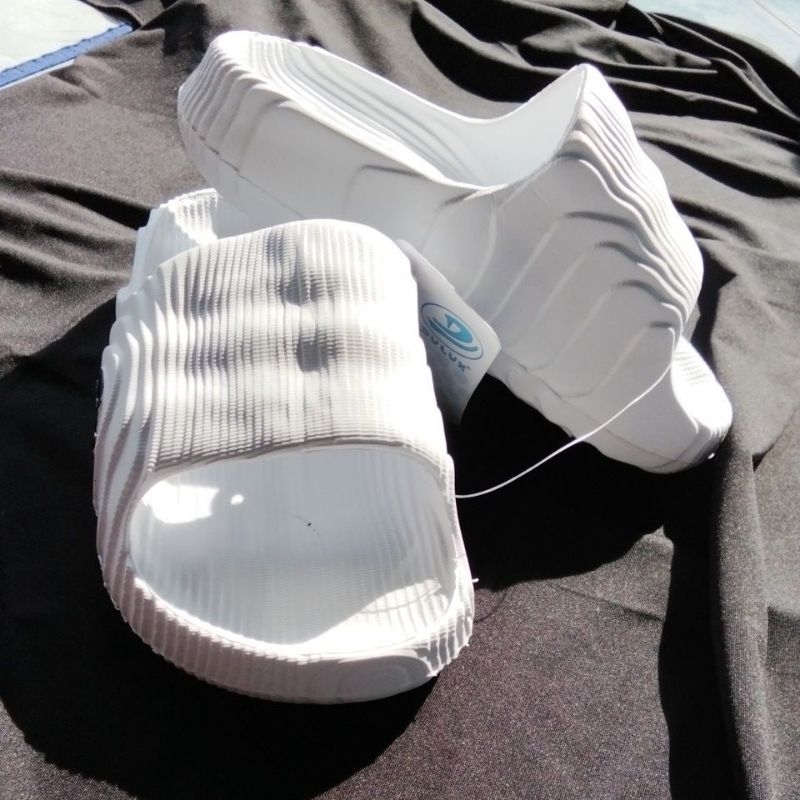 SANDAL Slide Gelembung Slip-On Putih Polos Anak & Dewasa 24-44