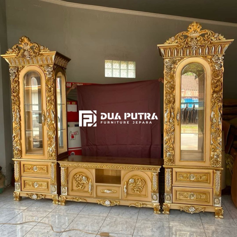 Bufet pajangan / almari hias mewah kayu jati ukir jepara, finishing cat duco emas/gold