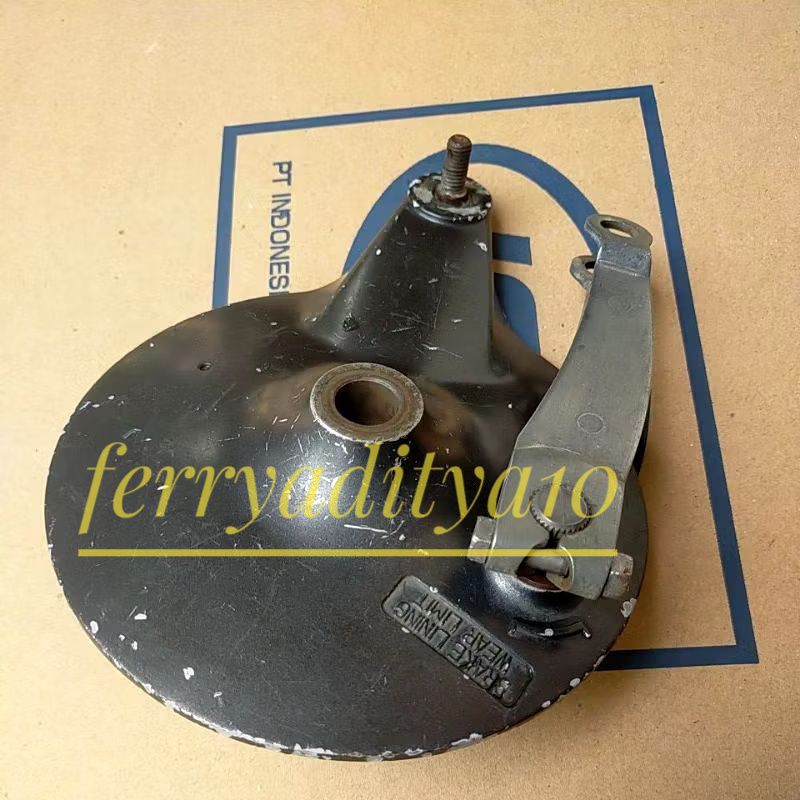 tutup tromol blakang original suzuki thunder 125