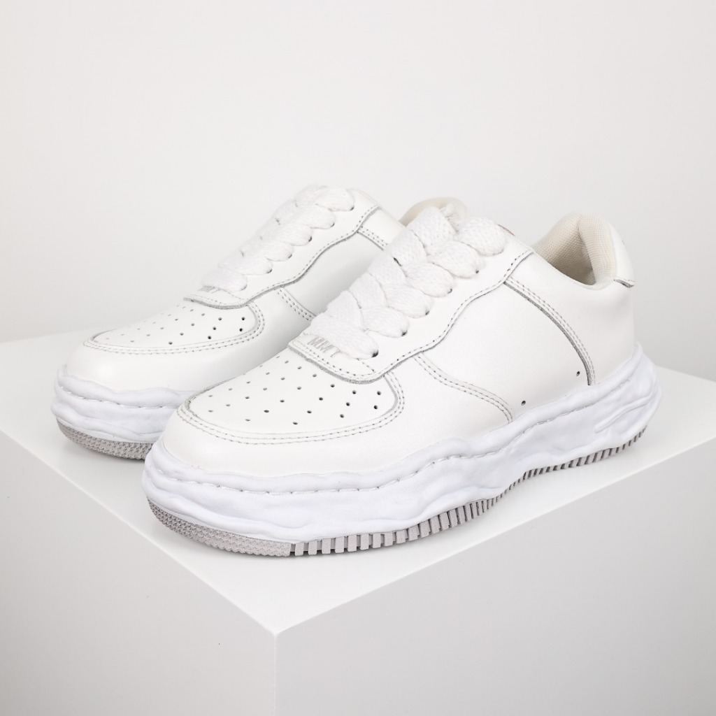 Maison Mihara Yasuhiro Wayne Low Top Sneakers