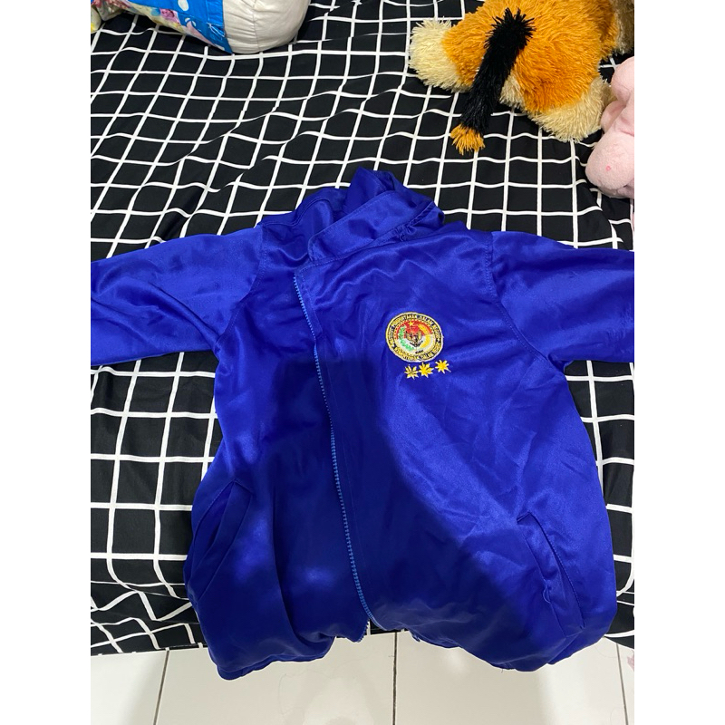 Jaket IPDN atau Baju Olahraga IPDN