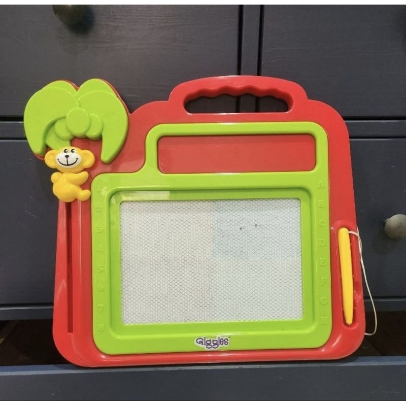 

preloved papan tulis anak