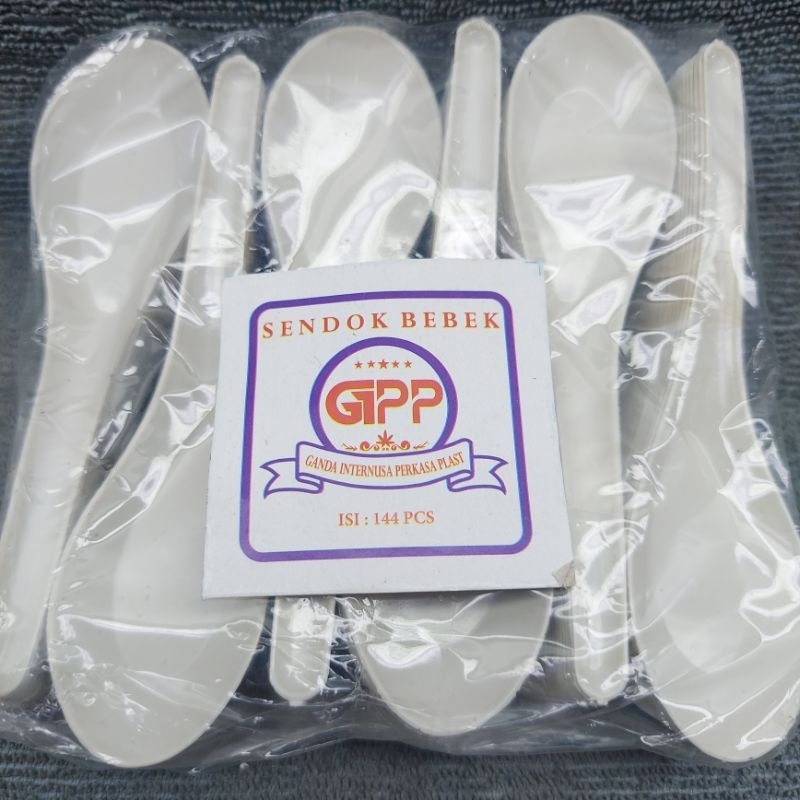 SENDOK MAKAN PLASTIK BEBEK BIASA