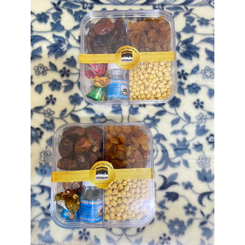 

Promo 7.7 PAKET PREMIUM SKAT EMPAT OLEH OLEH HAJI DAN UMROH ISIAN LENGKAP KURMA KACANG ARAB KISMIS