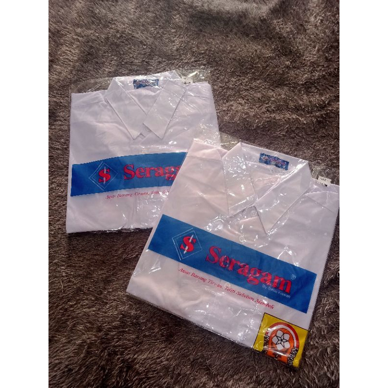

Seragam Putih Logo SMP