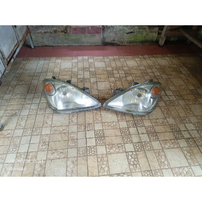 Headlamp Lampu Depan Avanza Xenia Old Gen1 2004-2006 Original Copotan Kiri Kanan
