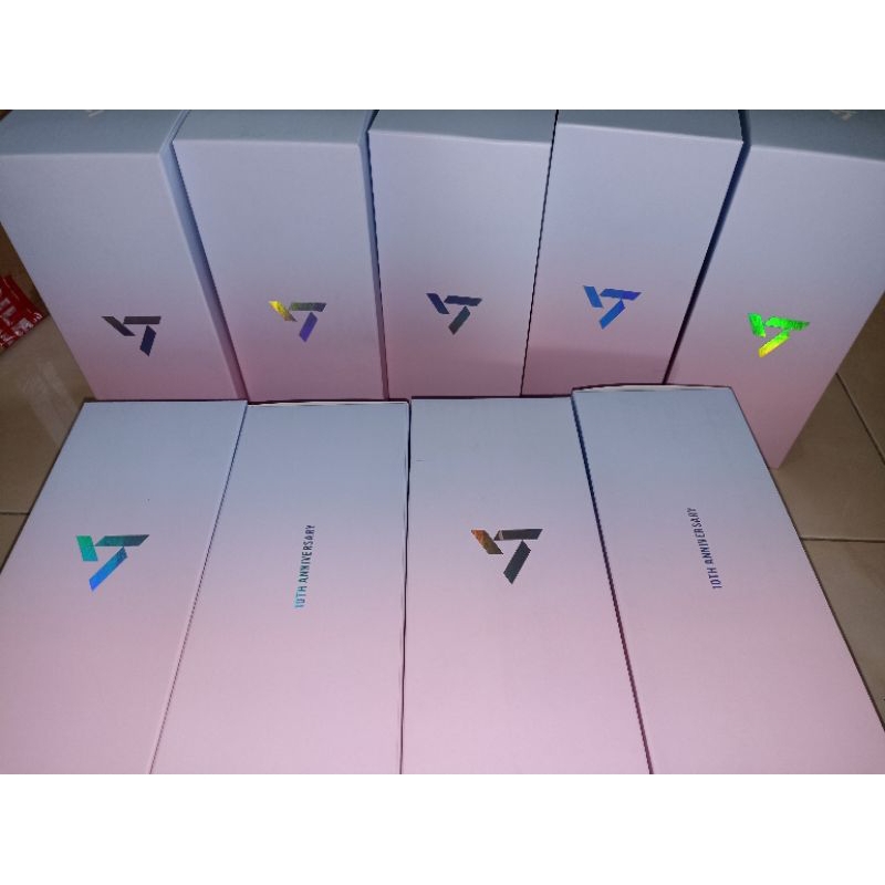 | READY INA | LIGHTSTICK SEVENTEEN VER. 3 ANNIVERSARY 10TH NEW SEALED