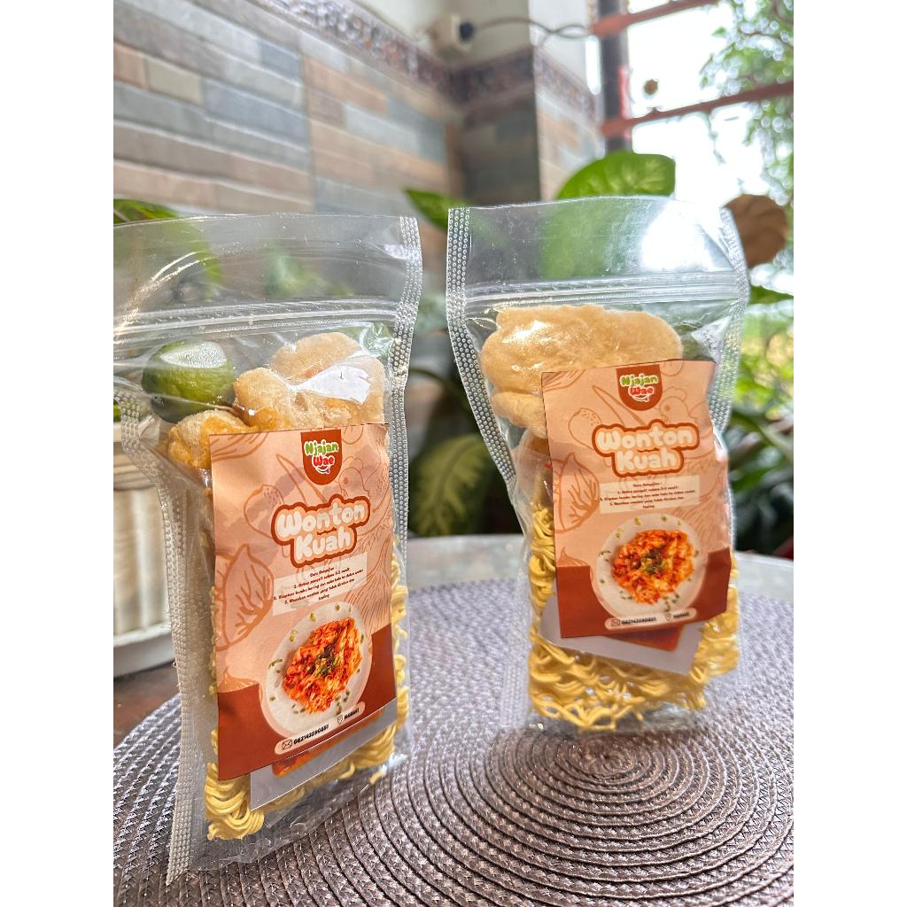 

WONTON AYAM Kuah Chilli Oil/Ayam Bawang Pedas