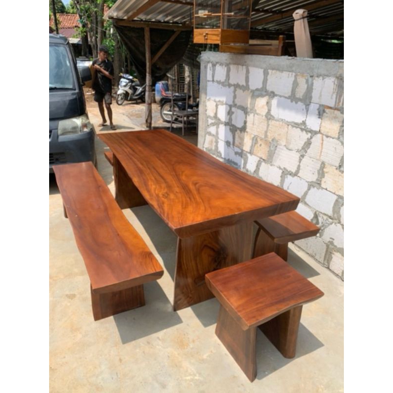 SET MEJA MAKAN TREMBESI BESI SET MEJA MAKAN TREMBESI SOLID MEJA MAKAN