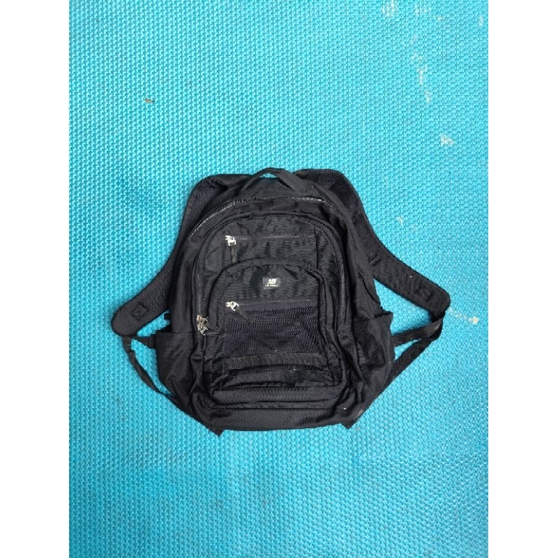 Daypack/Backpack/Ransel/Tas kerja Sekolah kuliah/Tas Pria Cowok Second ORI BRAND New B@I@nc3