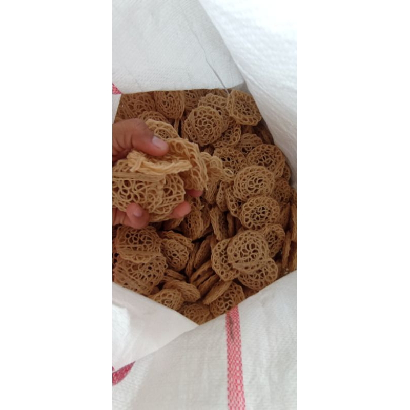 

Kerupuk Uyel Kerecek Rasa Bawang Kemasan 500g