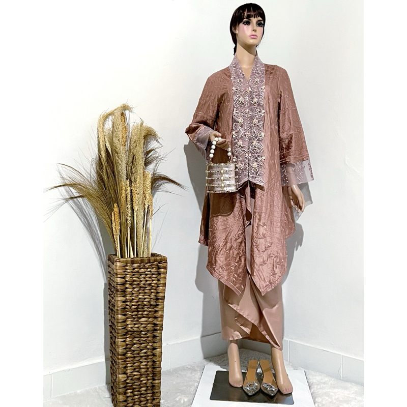 CHANA KEBAYA BATIK SET ROK LILIT PAREO BATIK VISCOSE