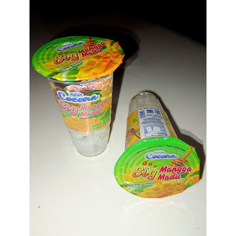 

Cocona Big Mangga Madu - minuman nata de coco rasa mangga madu - 6 cup Cocona Big mangga madu