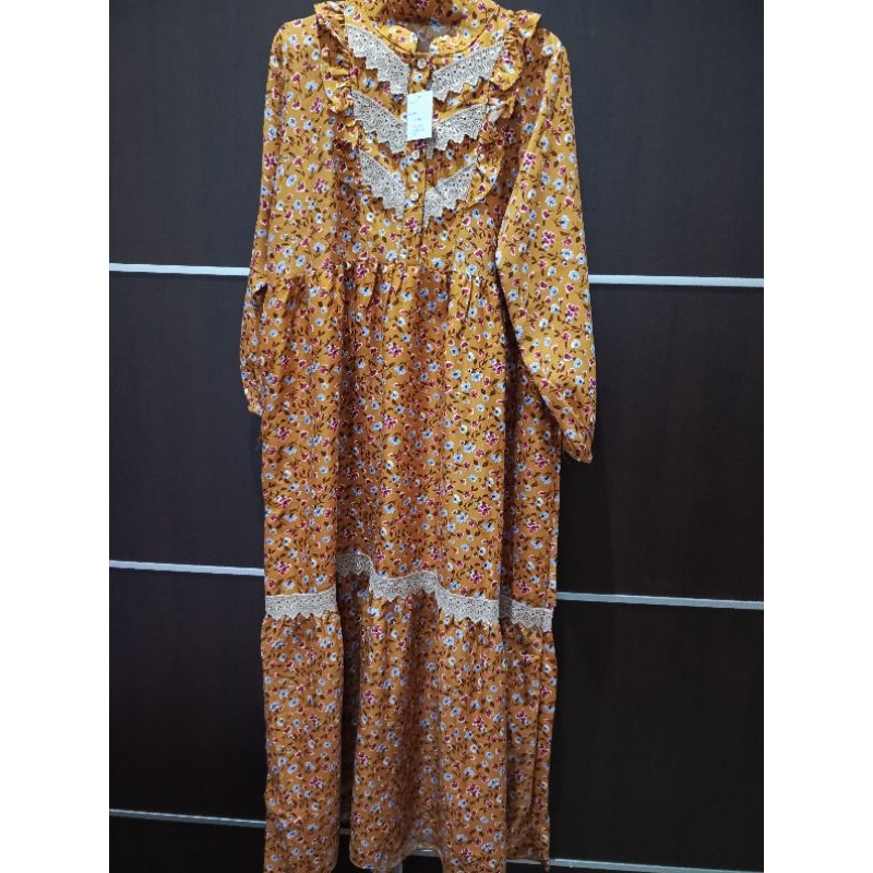 Gamis bunga kecil