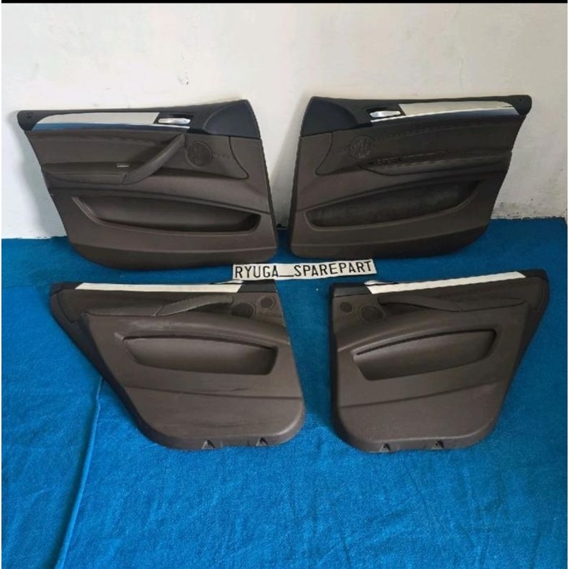 Paketan doortrim pintu depan belakang original BMW X5 E70