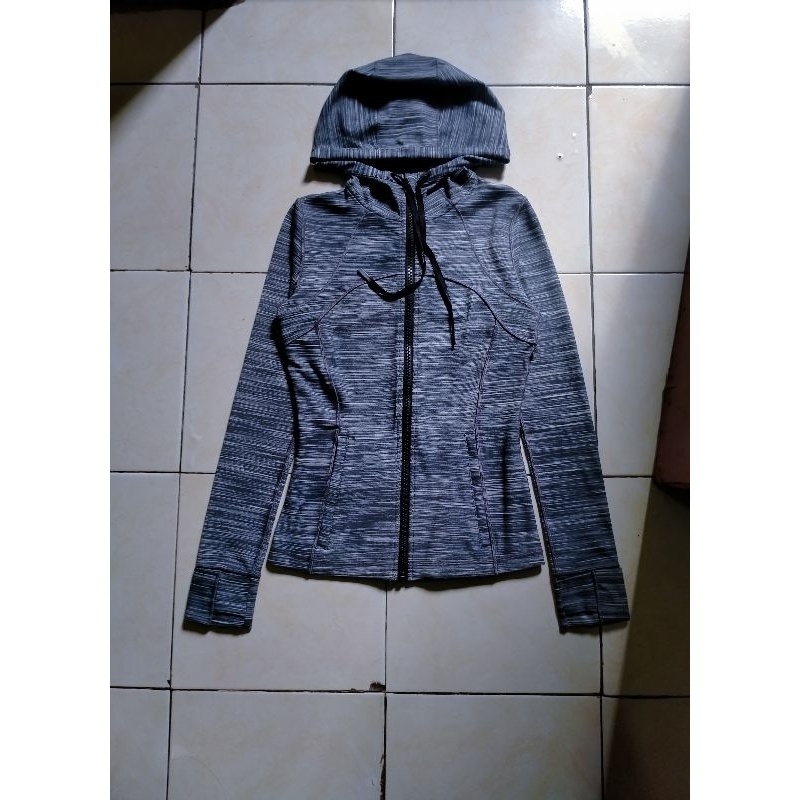 jacket sport lululemon define hoodie (seperti baru)