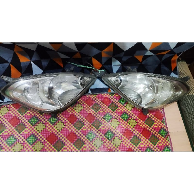 HeadLamp Innova 2005-2011