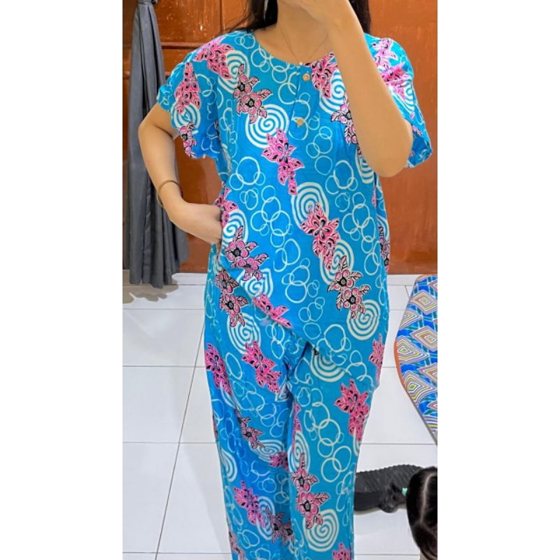 Setelan celana panjang Rayon