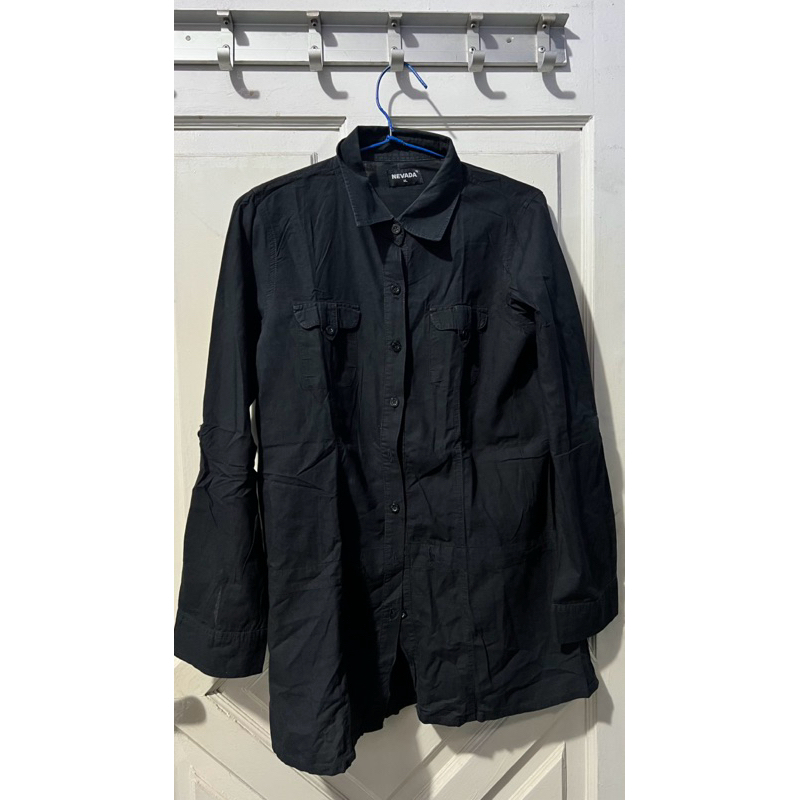 PRELOVED Kemeja Hitam Formal Wanita Nevada