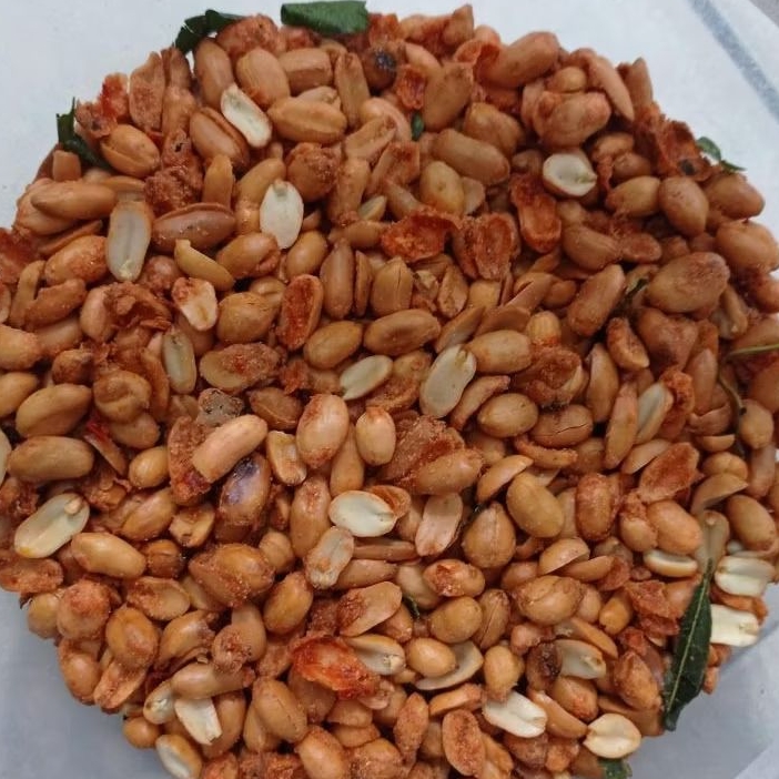 

KACANG BANGKOK/KACANG BANGKOK DAUN JERUK/KACANG BANGKOK PEDAS ASIN GURIH 250gr