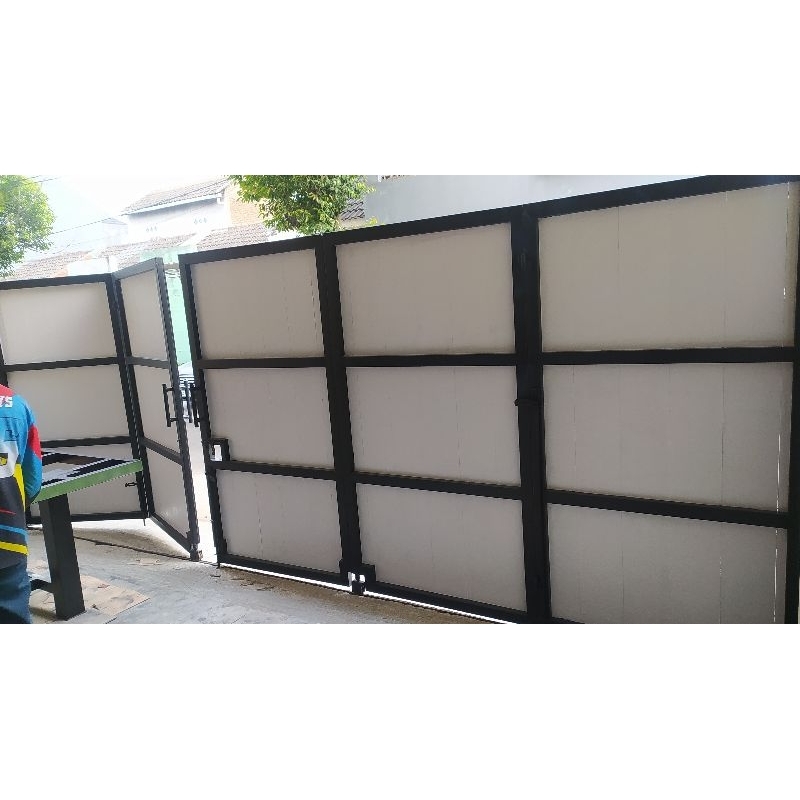 Pagar Lipat Minimalis Kombinasi GrC Woodplank