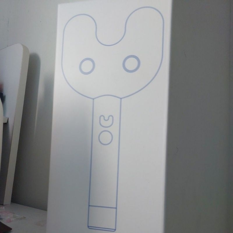 newjeans lighstick unsealed