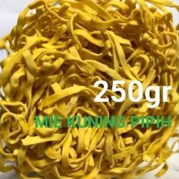 

MIE KUNING PADANG (pipih) Mentah Asli Minang 250gr