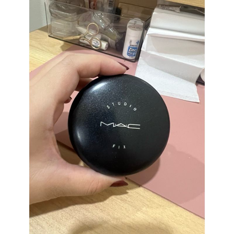Bedak MAC Original 100% Full Size Minus Box
