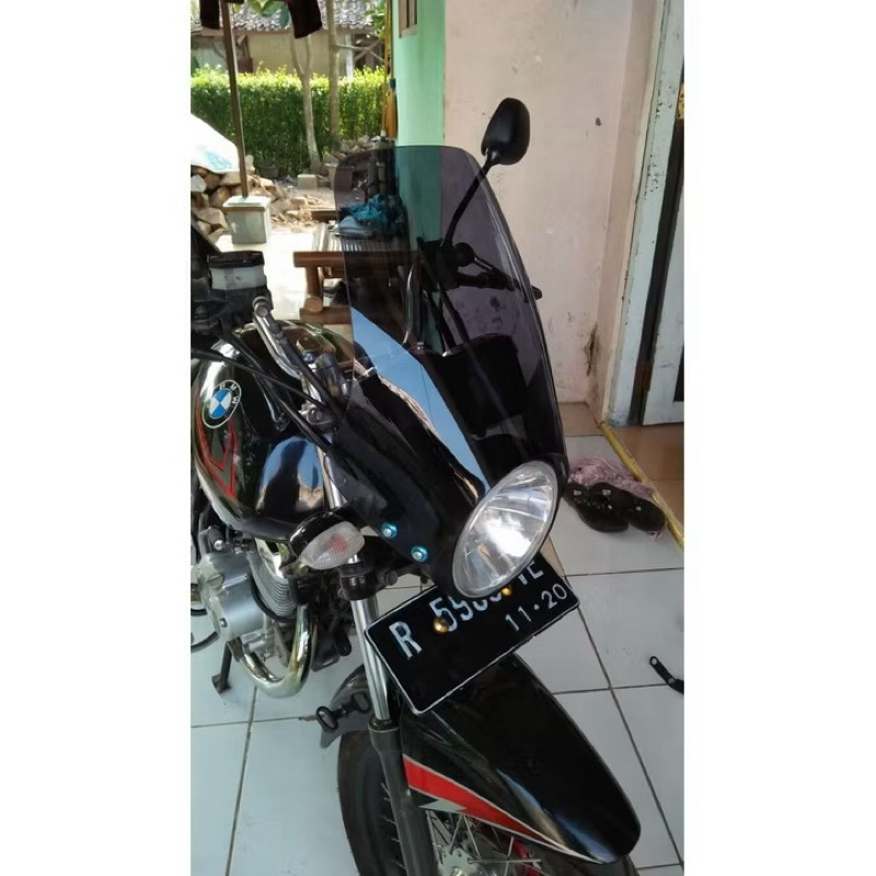 PAKET WINDSHIELD DAN BRACKET VISOR MOTOR SPORT HEADLAMP LAMPU BULAT TIGER SCORPIO THUNDER VIXION BIN