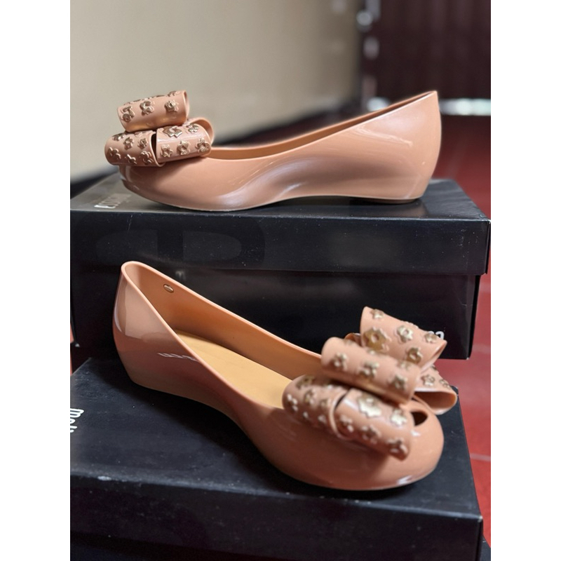 SEPATU MELISSA WARNA BEIGE (AUTHENTIC SHOES)