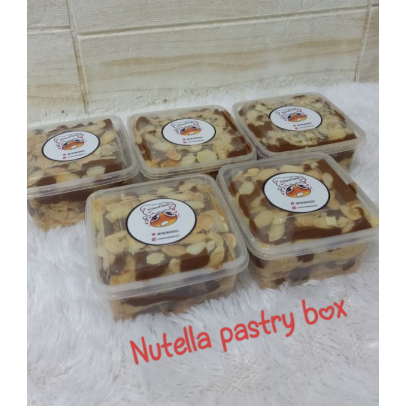 

Nutella pastry box