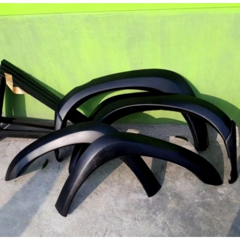 Over fender Isuzu Dmax 2007 - 2012 model polos