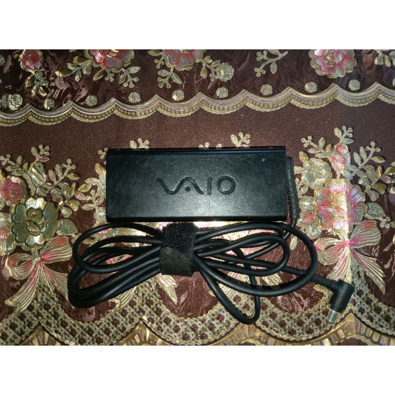 Charger Laptop Sony Vaio Ori