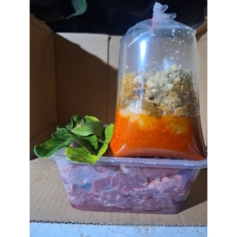 

Daging Sapi Potongan 1KG, Daging Segar dan Fresh, 1KG 100% Halal sudah ples bumbu