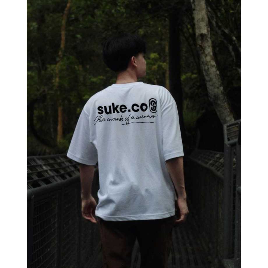 Ootd baju oversized branded suke.co putih-hitam pria original catton combad 24s terbaru
