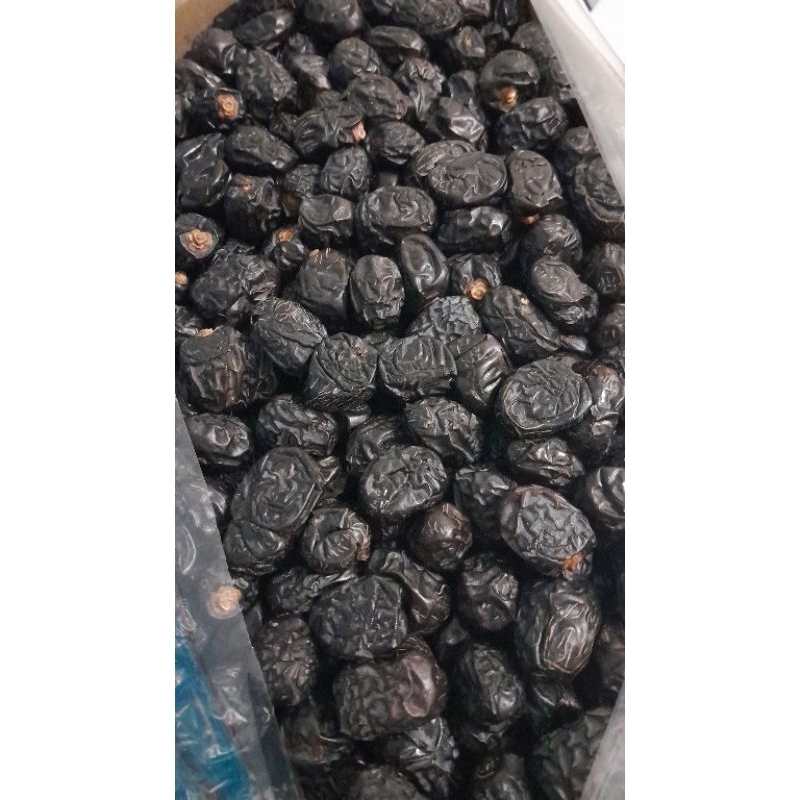 

kurma ajwa/kurma nabi 500 gr