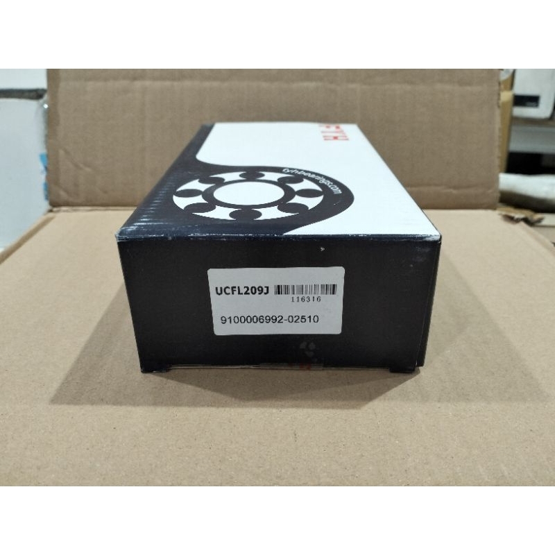 PILLOW BLOCK BEARING UCFL 209 FYH