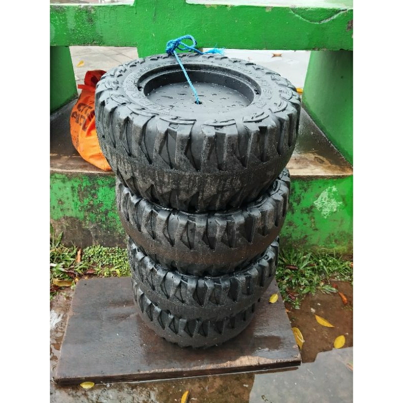 roda mobil aki anak jumbo