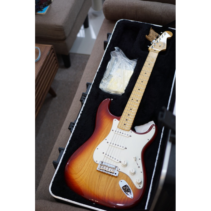 Gitar Fender Stratocaster American Standard made in USA