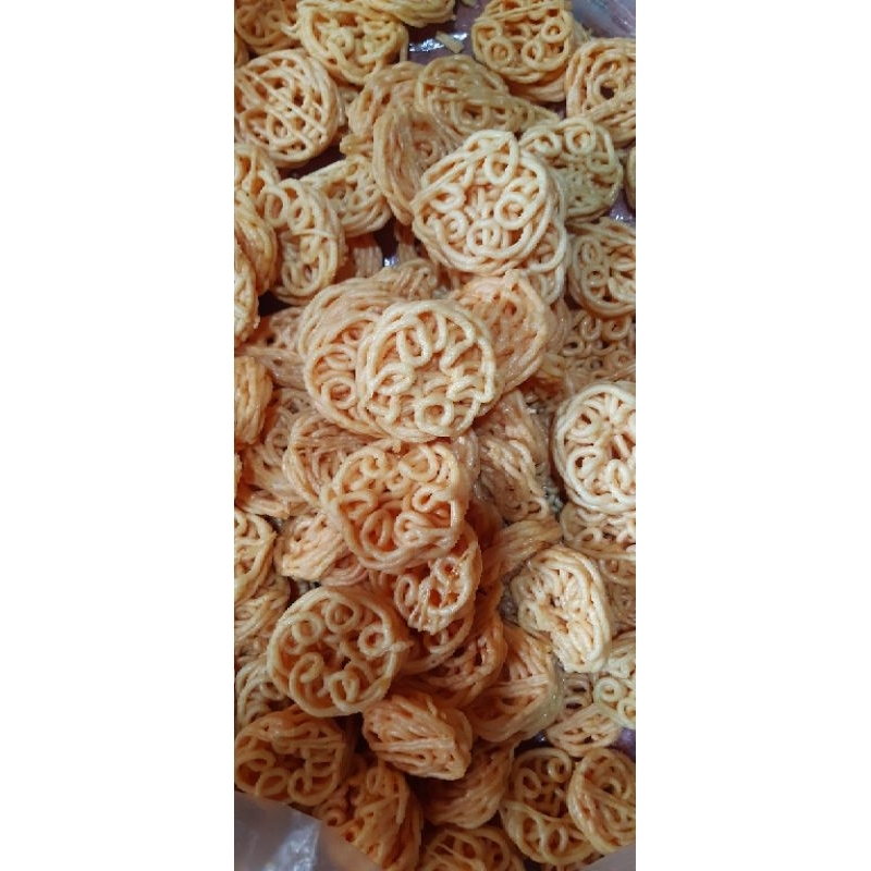 

Kerupuk Tradisional Indonesia,Kerupuk Kuning,Kerupuk ulir,kerupuk ikan