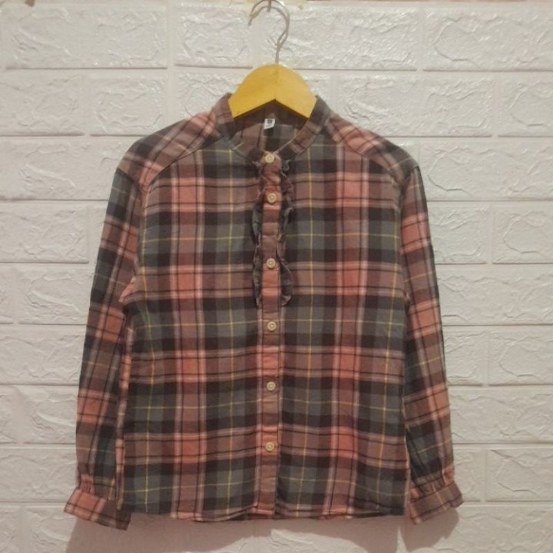 kemeja flanel anak UNIQLO size 130 PL